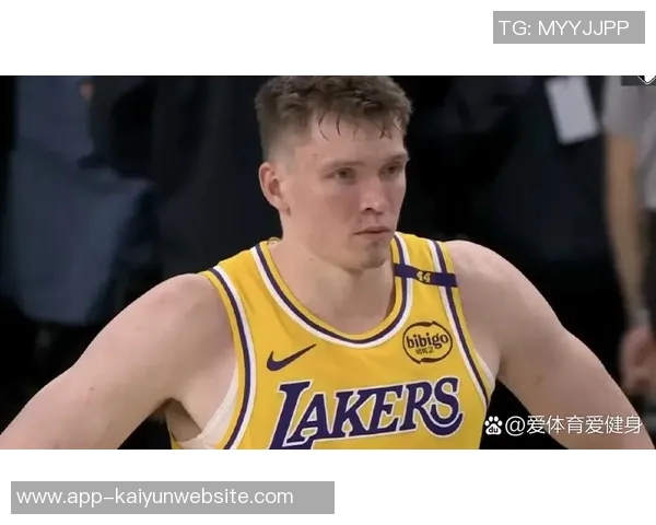 雷迪克谈首发阵容调整詹姆斯缺阵让球队选择变得更加复杂