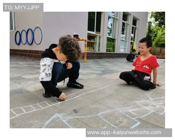 布朗分享训练营体验：为田径队打球的意外收获与挑战