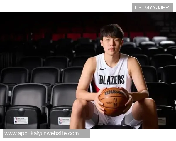 雷霆半场表现出色领先开拓者8分SGA贡献17分5助攻杨瀚森未能登场 雷霆半场表现出色领先开拓者8分SGA贡献17分5助攻杨瀚森未能登场