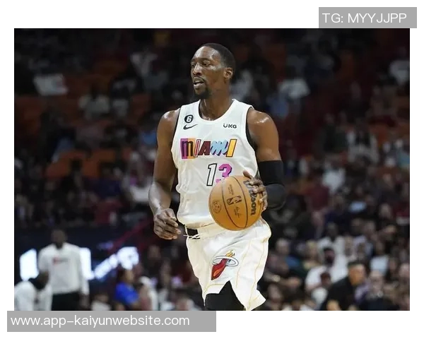 阿德巴约三分球表现惊艳热火队史中锋单场最多创纪录