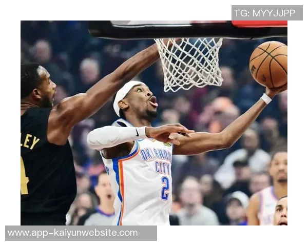 米切尔第三节火力全开8投6中三分1中3独得14分助队追分奋起反击